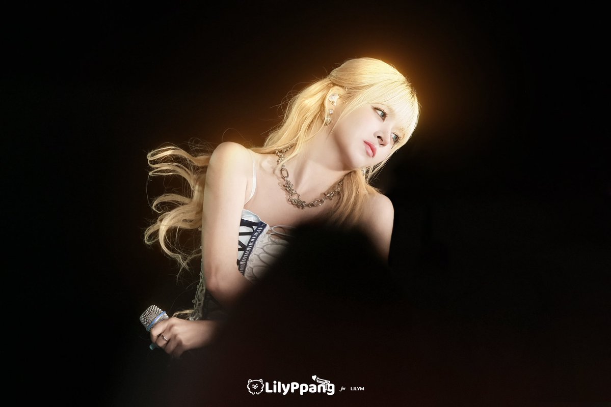 LilyPpang's tweet photo. 260912 MUSICBANK in BCN
뮤직뱅크 바르셀로나

#NMIXX #엔믹스
#LilyM #릴리 #LILY https://t.co/t2lBykwA7k