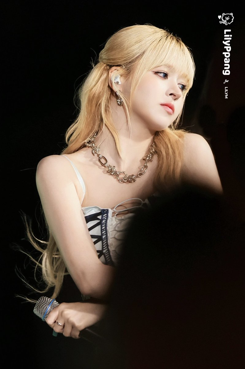LilyPpang's tweet photo. 260912 MUSICBANK in BCN
뮤직뱅크 바르셀로나

#NMIXX #엔믹스
#LilyM #릴리 #LILY https://t.co/t2lBykwA7k
