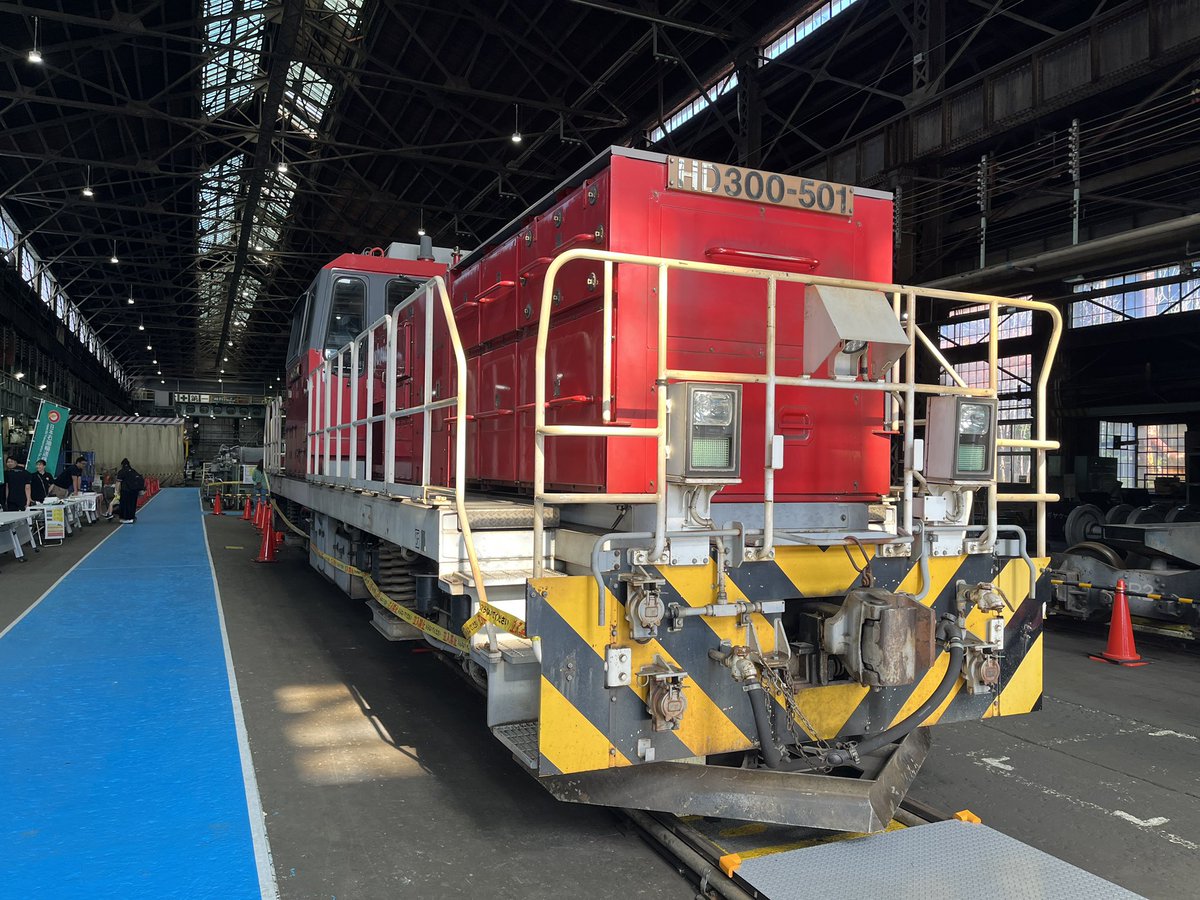 koki8714f's tweet photo. #キハ40系 #キハ201系 #HD300形 #苗穂工場 #苗穂工場一般公開 #C62 2026.9.12 苗穂工場一般公開
お絵描き列車が中止になった代わりにキハ201とスハシ44とサハ789が連結されて展示されていました。 https://t.co/GyJHctpfTi