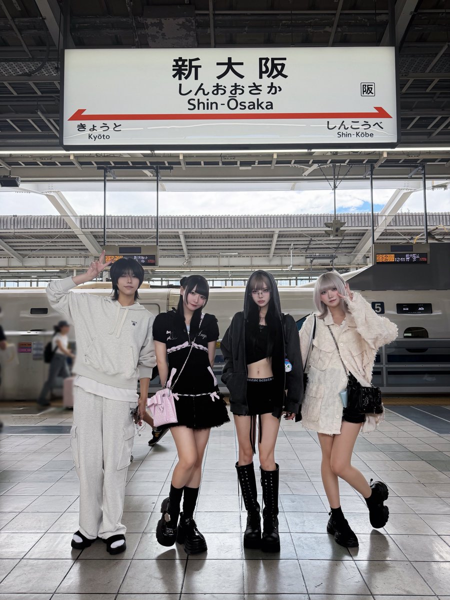 Adamth_official's tweet photo. 大阪到着🐙　#アダムス https://t.co/J58Iy3JEZT