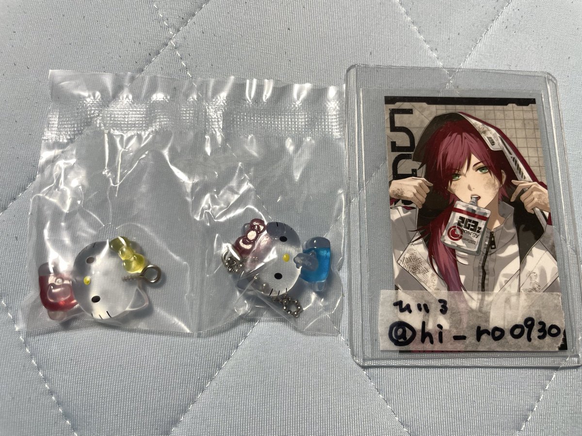 hi___ro0930's tweet photo. 【交換】サンリオ なかよしドロップチャーム
 
譲)ハローキティ&amp;ハローミミィ

求)マイメロディ&amp;クロミ

ハローキティのみ初期汚れがあります。
詳細は2枚目で確認してください。

郵送のみのお取引

お心あたりのある方リプよろしくお願いいたします。 https://t.co/LoSGNaD4fS