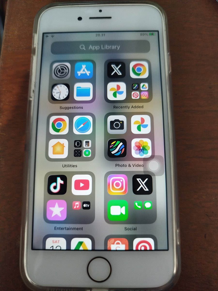yerisiee's tweet photo. WTS iPhone 7 ex Inter Wifi Only 128gb Rose Gold 
- Body 93% mulus
- Only minus gk bs rekam suara
- Bh 75%
- Cam d/p jernih (bs utk ala digicam)
- Fingerprint on 💯
- Volime + Silent button on 💯
- Ada box + free casing + app sosmed
- Bisa 🍊(+ adm) / manual

💸 dm yaw https://t.co/7XDsYMfC1k