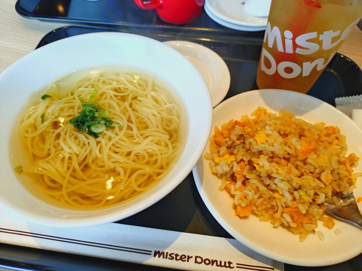 uran92ragi's tweet photo. 久しぶりにミスド来た！ https://t.co/BJ05vwzge1