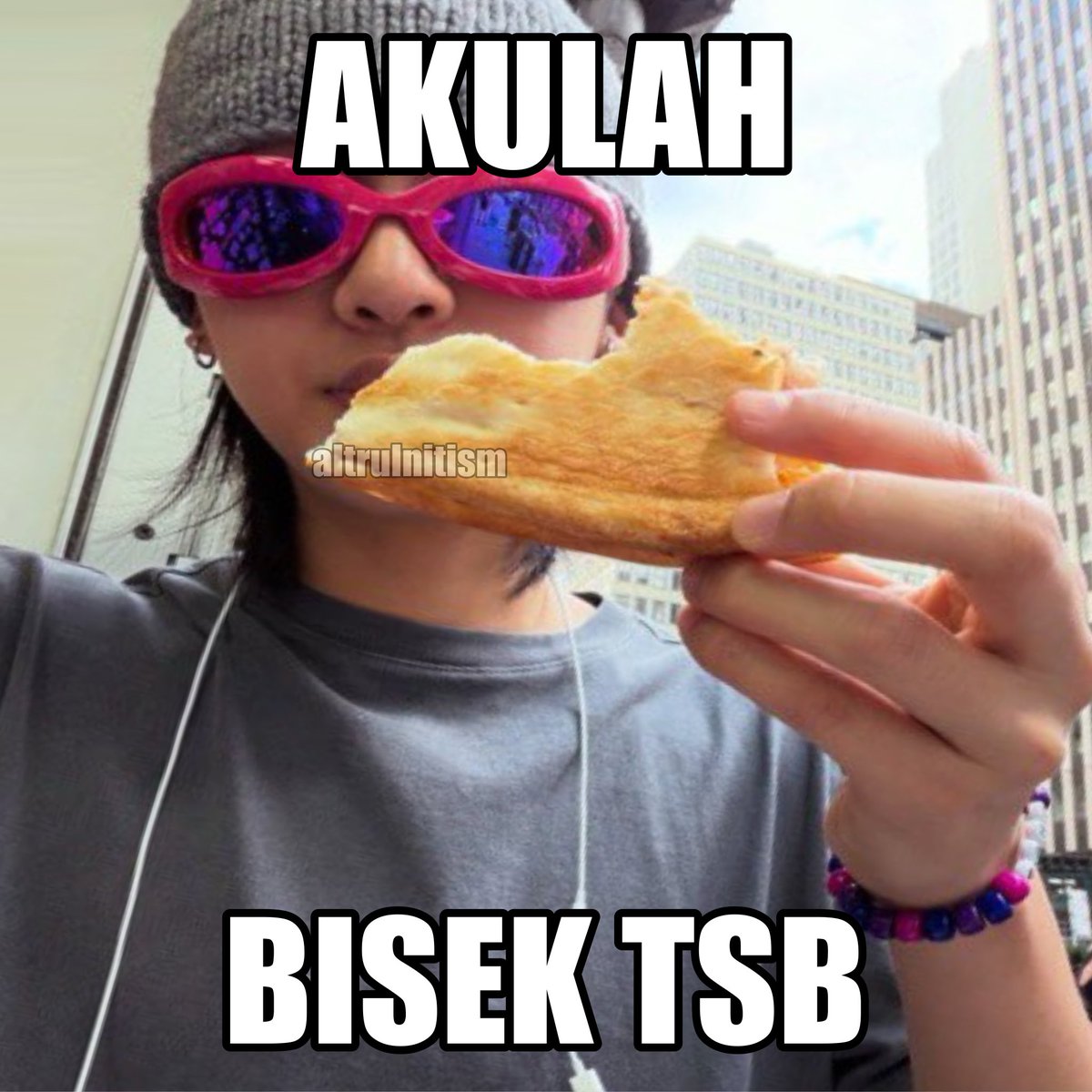 altrulnitism's tweet photo. kumpulan meme nit bisek spesial bulan bisek ini ygy (slight rulnit + gusbayem) https://t.co/QwbBtdhgbG