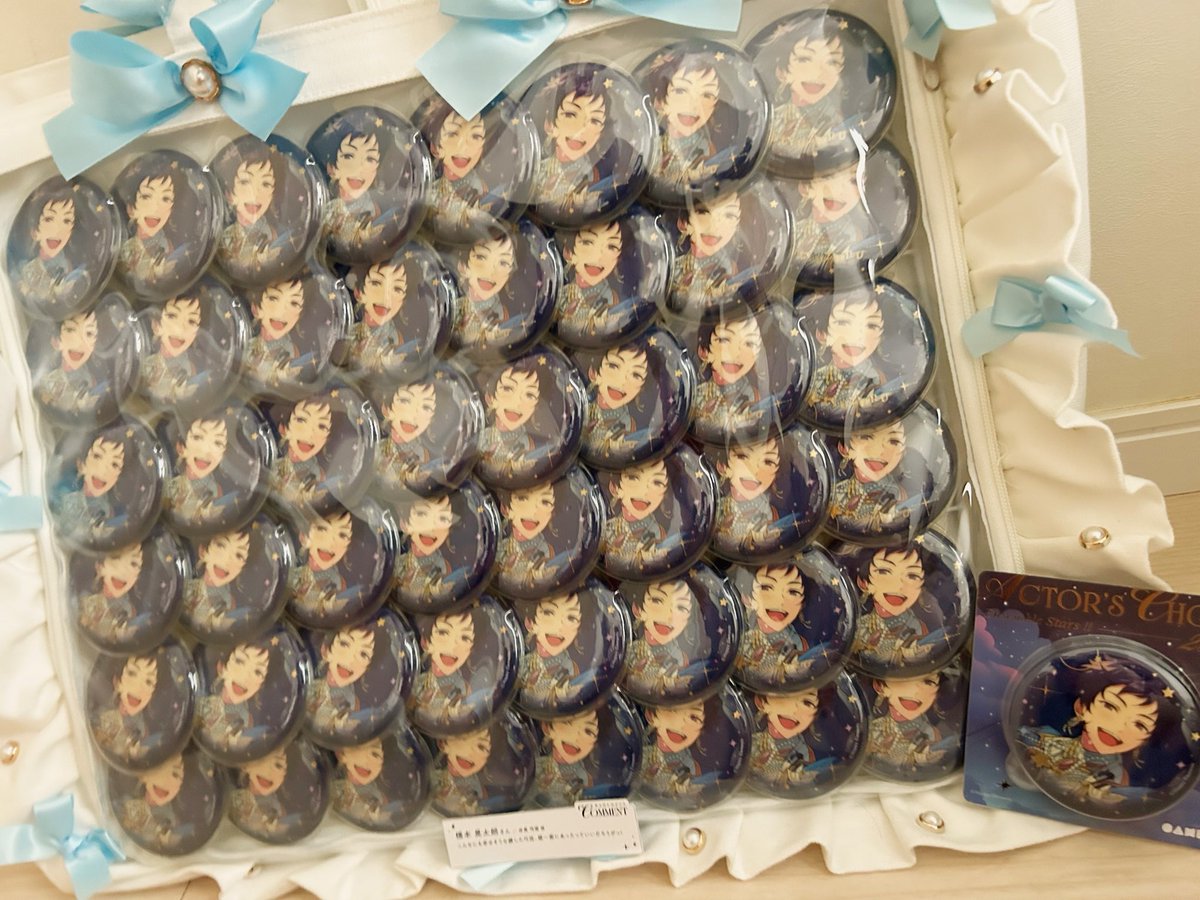 security_KBin's tweet photo. actor's choice缶バッジとりあえず急いで組んでみたけどかわいい> ̫<♩全体を見せたいなら6×8でぎっしり敷き詰めたいなら7×8(7×9？)
バッグは別の痛バのを拝借したからチョイス缶バ用に買わないと💭
やっぱMusicaって最高߹𖥦߹早くMusicaの中国缶届かないかな https://t.co/W2O8eShBff
