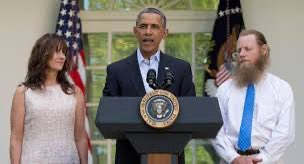 FarmGirlCarrie's tweet photo. Today is a good day to remind everyone that Barack Obama traded the top five Taliban commanders held at Guantanamo for deserter Beau Bergdahl. https://t.co/S85YbuFpjY