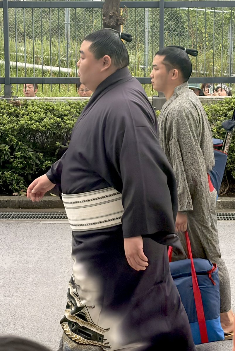 kurome3_'s tweet photo. 今日も正代の入り見れた〜♪

高安に豪ノ山、宇良ちゃん

入りの緊張感は好きだな〜 https://t.co/x3sMy93YHY