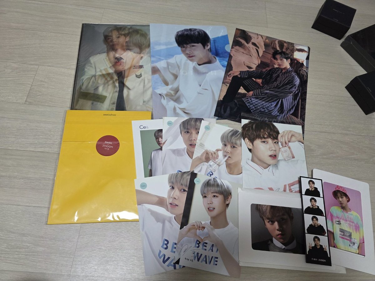 httpj4k3com's tweet photo. 워너원 박지훈 관련 MD 굿즈 양도

일괄 10.0

미개봉인것도있고 보관만해서 깨끗해요 https://t.co/nmm3gy7HdP