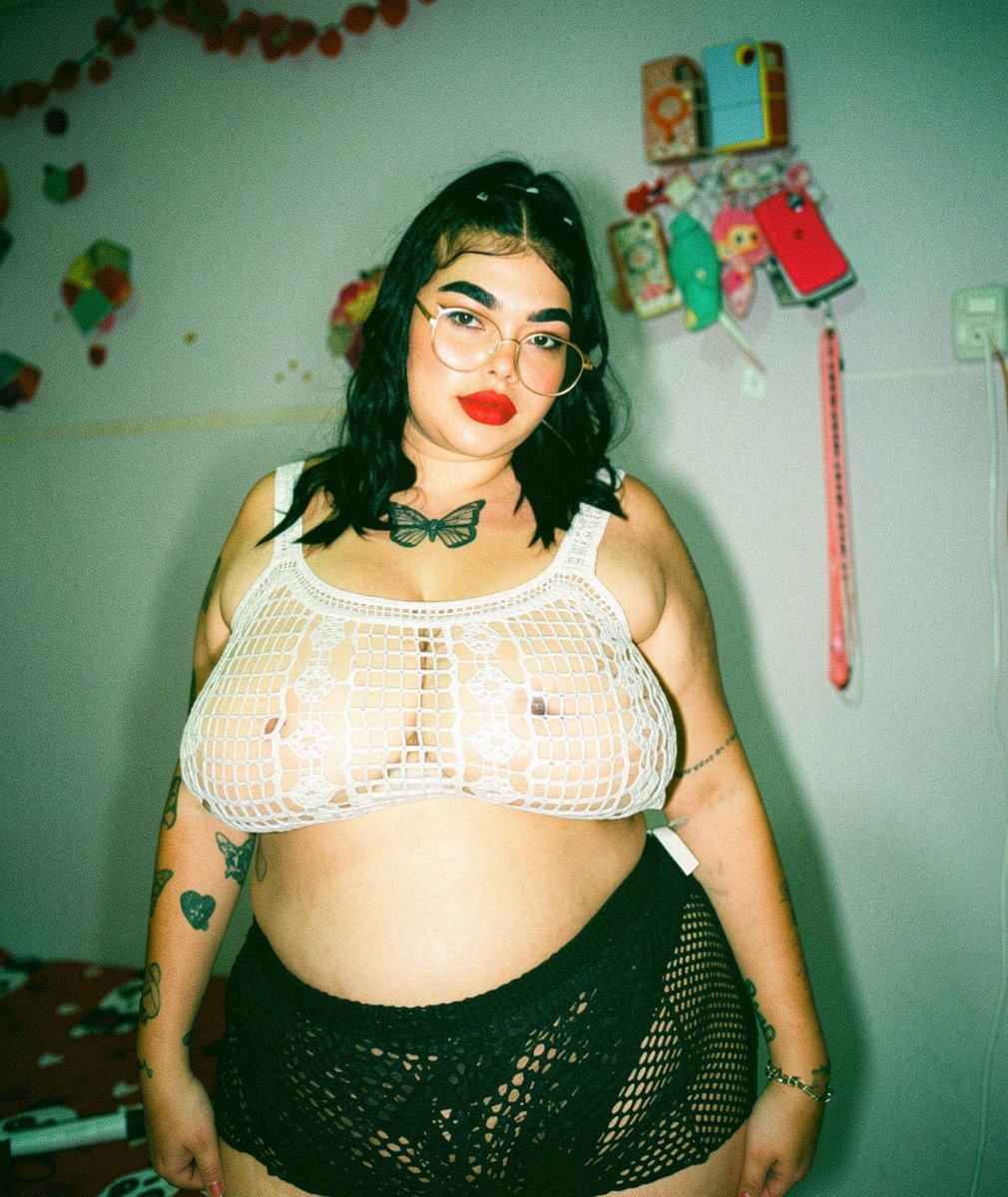 ladanielaq7's tweet photo. Te gustan mis pezones rosados 👅🔥💦
¿Te gustaría chuparme los senos? https://t.co/Hfh9bZtVZ4