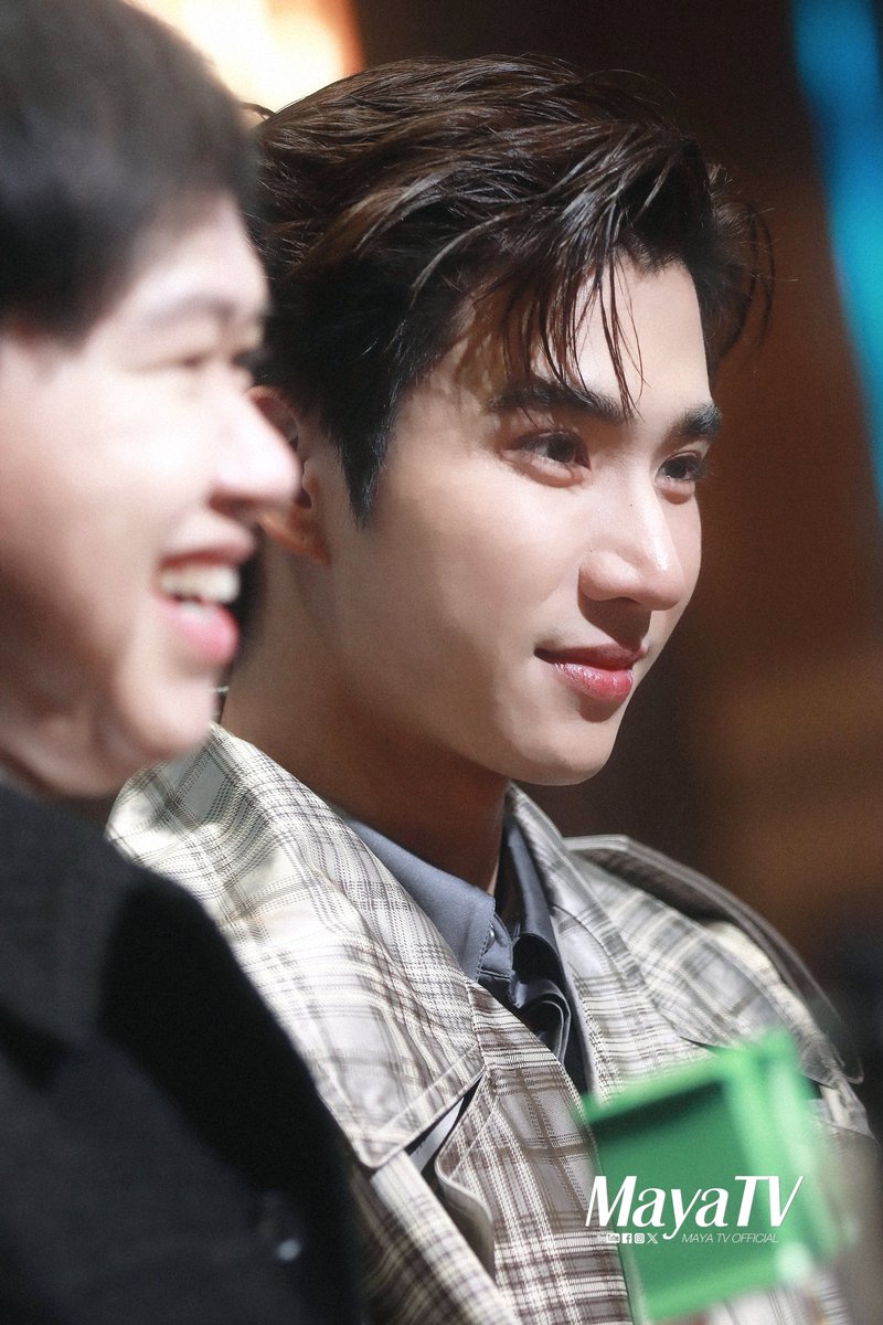 mayaonline2002's tweet photo. Snapshot #MAYATVOFFICIAL | เพิร์ธ #PerthTanapon &amp; แซนต้า #Santapp เข้าร่วมงาน Mchoice &amp; Mint Awards 2026 💚✨

PERTHSANTA AT MCHOICE

#MchoiceMintAwards2026
#PerthSanta #เพิร์ธแซนต้า https://t.co/1pJHT6Mpjd