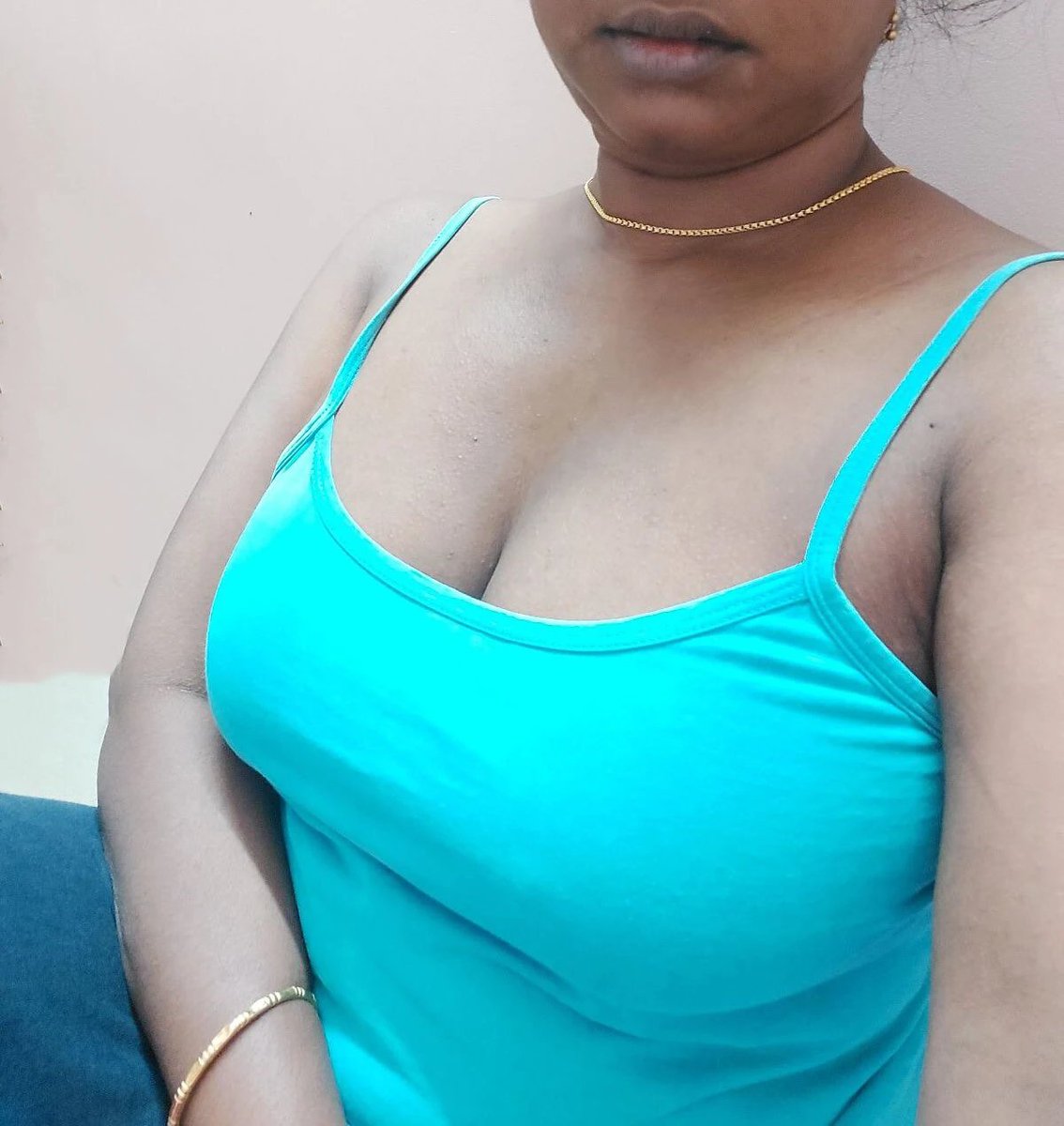 incest0001's tweet photo. En vitu pombalaiya asigama pesura ambala vanga daa https://t.co/SE1XFWXKjr