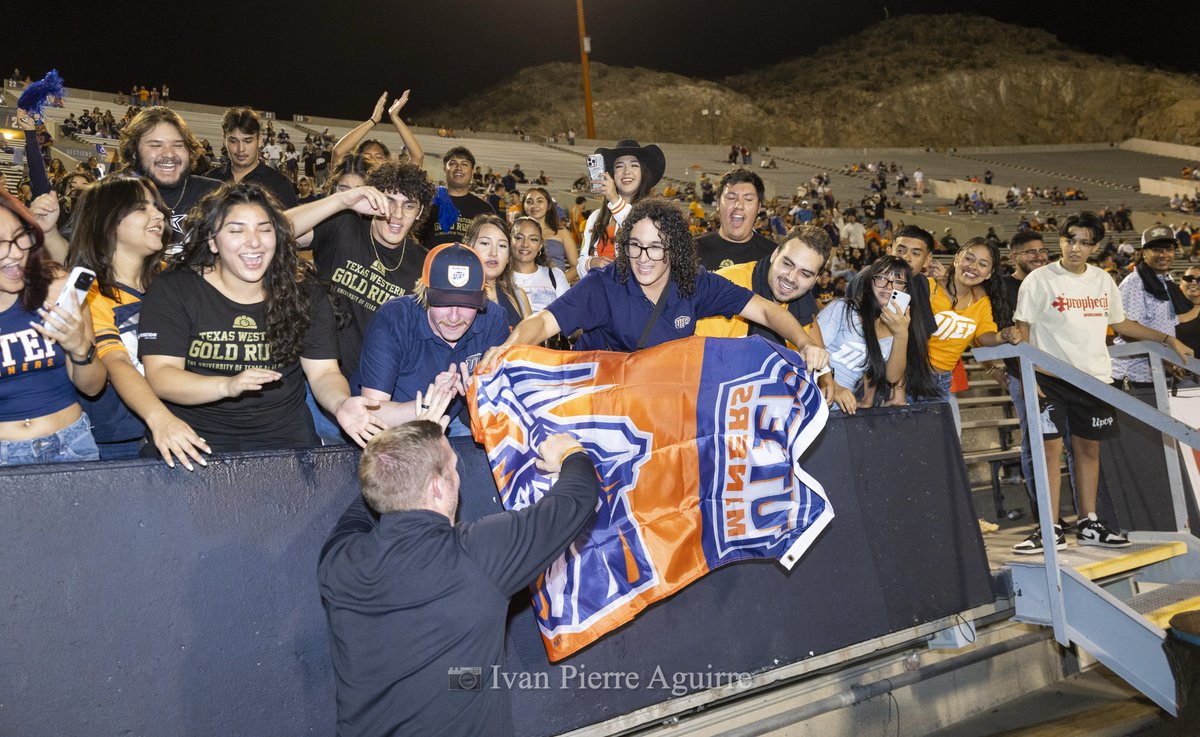 ElPasoVisuals's tweet photo. UTEP  🏈 drops 51 against Texas Southern in their first home game of the season. #elpaso #utep #utepfootball #utepminers https://t.co/dNaTbRCUz7