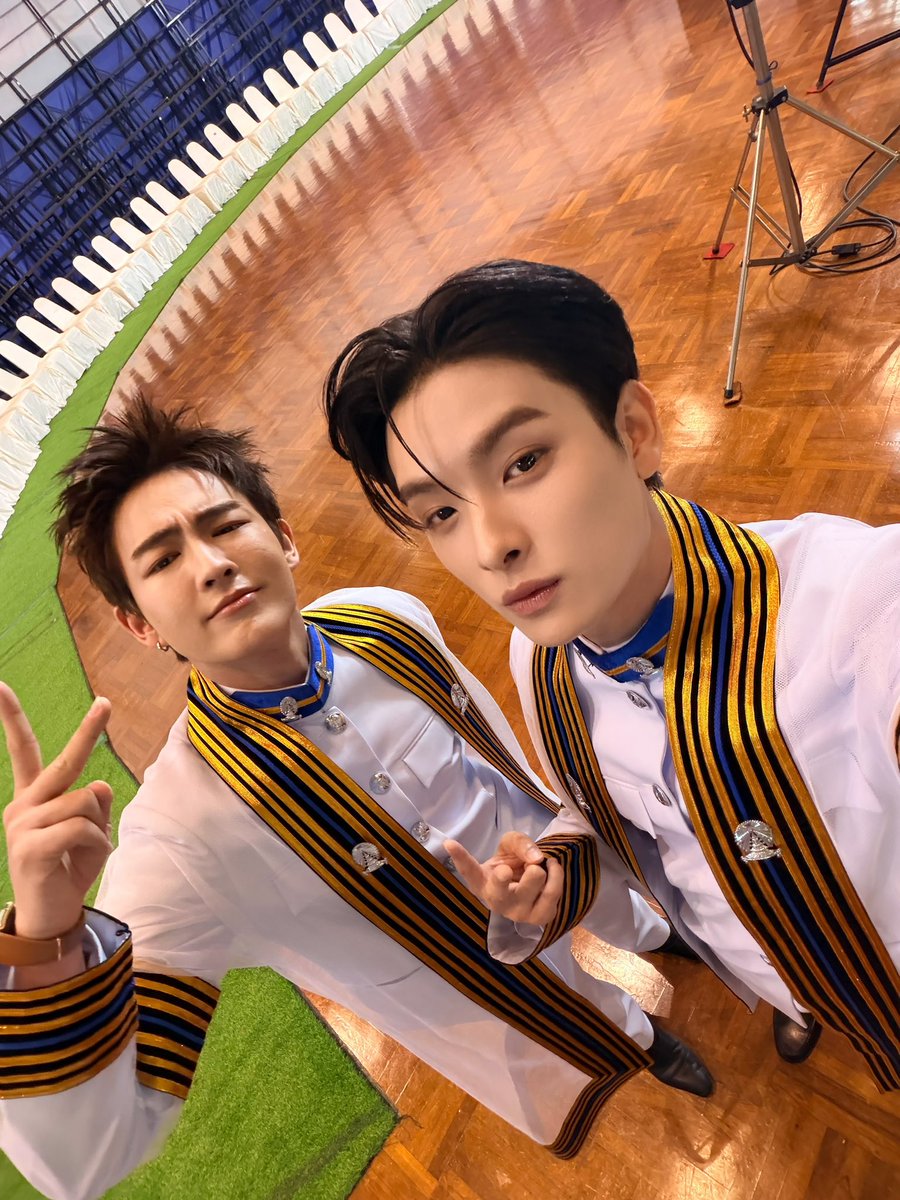khunppol's tweet photo. จบแล้วคับโคตรเอา✌🏻
#KHUNPOL https://t.co/weYrStkfJH