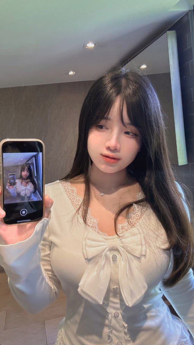 Bellawj4a's tweet photo. open slot area shah alam🥰
nk book dm kt https://t.co/Y5ubRYlnC4

#ds #malaysia https://t.co/JCWUKdDBgD