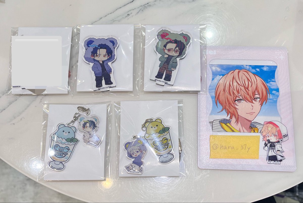 haru_37y's tweet photo. 【交換 譲渡】パラライ Paradox Live コラボカフェ本舗 コースター ブロマイド　ｱｸﾘﾙﾜｲﾔｰﾁｬｰﾑ ｱｸﾘﾙｽﾀﾝﾄﾞｱｸﾁｬ

譲：*匋平 忠成 リュウ 晴臣  イツキ

求：京
ｱｸｽﾀ→甘太郎or定価+送料
*は2点まとめて

本日池袋手渡し
その後郵送
検索からお気軽にお声掛けください https://t.co/mQkold2q0m