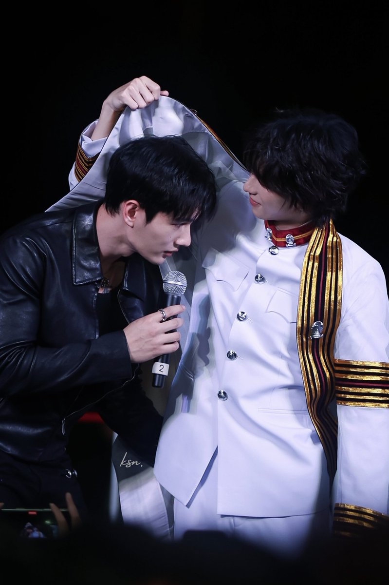 ksnsakasong's tweet photo. เราจะรู้ขนาดของความรักได้ ในวันที่ฝนตก

POOH GRADUATION CELEBRATION
#ppoohkt @ppoohkt
#PoohGraduation2026
#pavelphoom @pavelphoom https://t.co/gKnIccaviQ