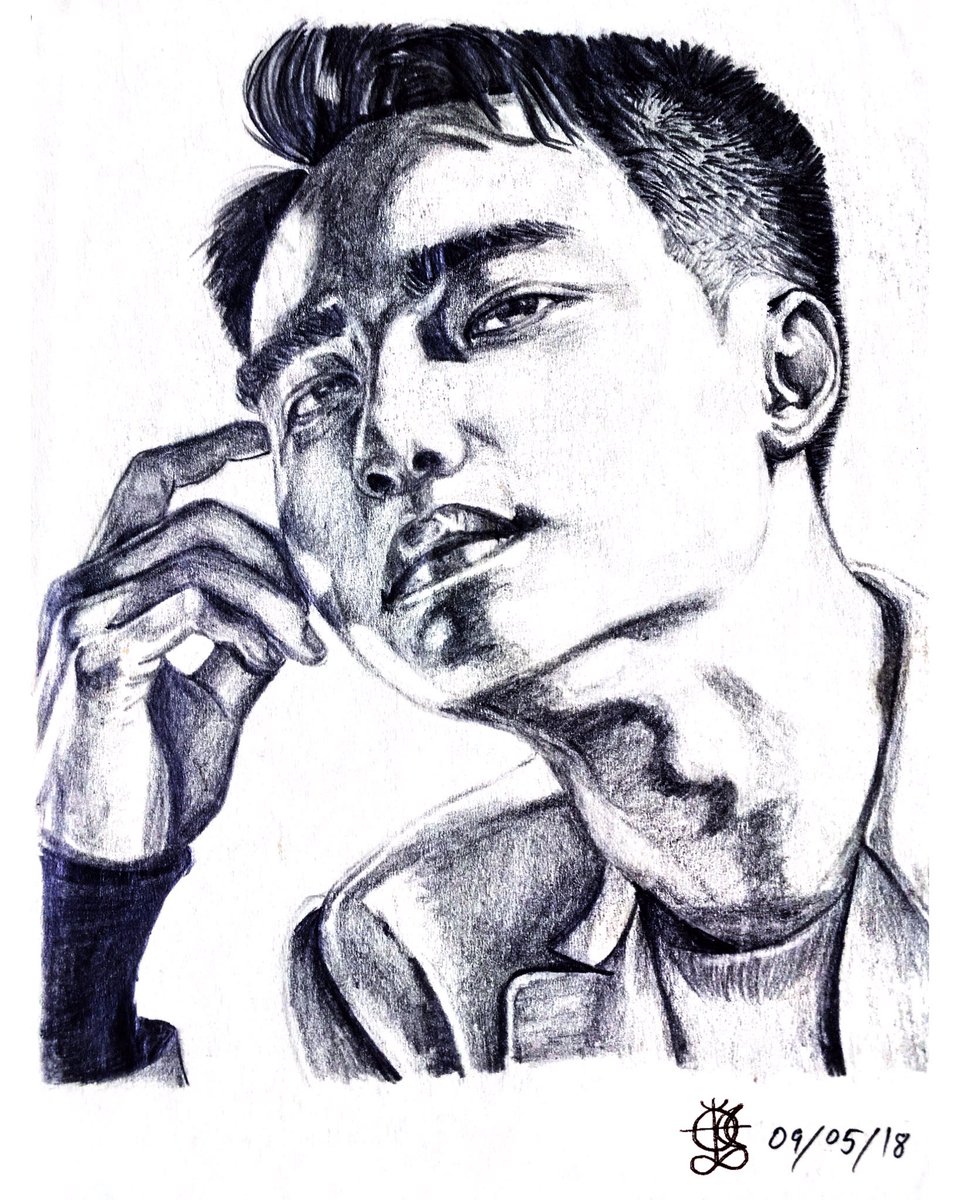 ravenowsky6's tweet photo. D.O. from EXO (2) (2018 - 17y/o)

i drew this while in class.

#artph #artmoots #arttwt #art #rkgk https://t.co/o83hfibcAc