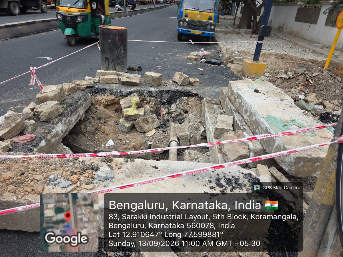 NanuShreyasMs's tweet photo. @comm_blr_south @GBA_office @GBAChiefComm @krishnabgowda @krishnabgowda  @DKShivakumar  @GBAChiefComm @GBA_office  This road has been asphalted 2 days before look at the coordination between GBA engineers and @bwssbchairman  without the coridination between please don't waste tax payers money https://t.co/JrvjXprKh0