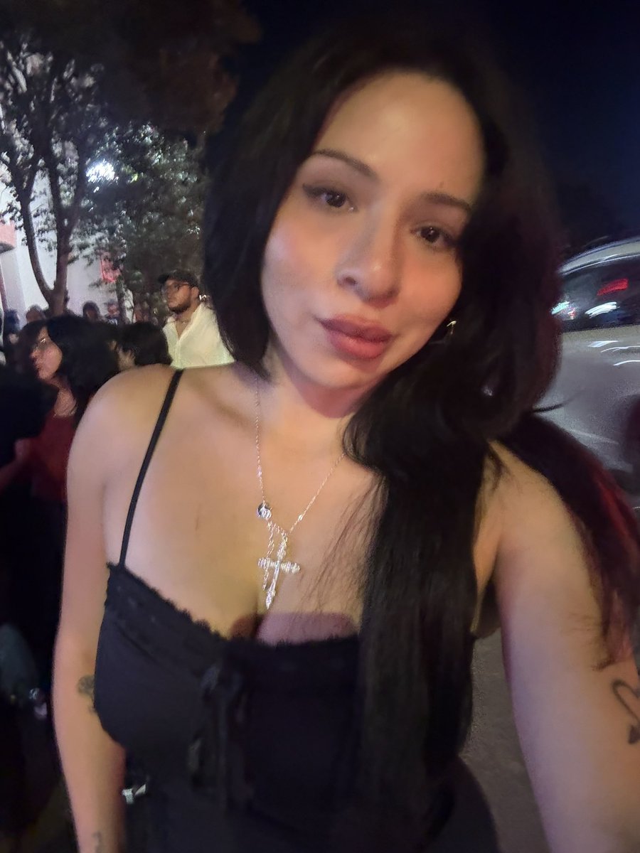 theejackie's tweet photo. looking cute in san antonio https://t.co/W8EwF3ViCs