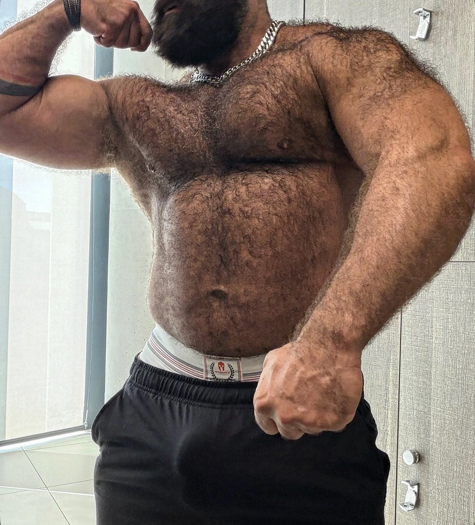 Tyler_Rex85's tweet photo. Do you think that guys on a new gym and in new City will like me? #move 

https://t.co/N9yFXvaz9x
https://t.co/WSUJX4lw4G https://t.co/cCb5JfJEQY