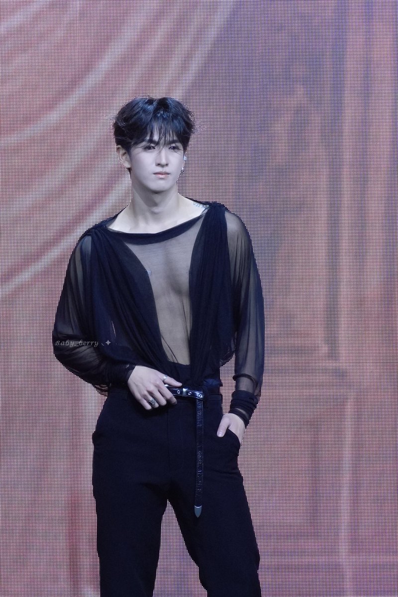 BBaby_berry's tweet photo. ทิ้งสะโพกได้แต่อย่าทิ้งพี่นะ 🥺

#JINWOOKkim 
#MchoiceMintAwards2026xBUS
#MchoiceMintAwards2026 
#MintAwards2026 https://t.co/dCbOJhvXf8