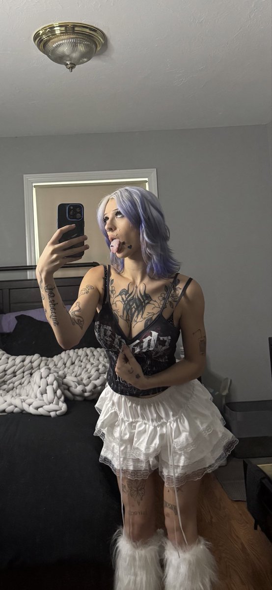 SkyeMadison8724's tweet photo. A little outfit moment for your timeline https://t.co/QrFJnax7cm