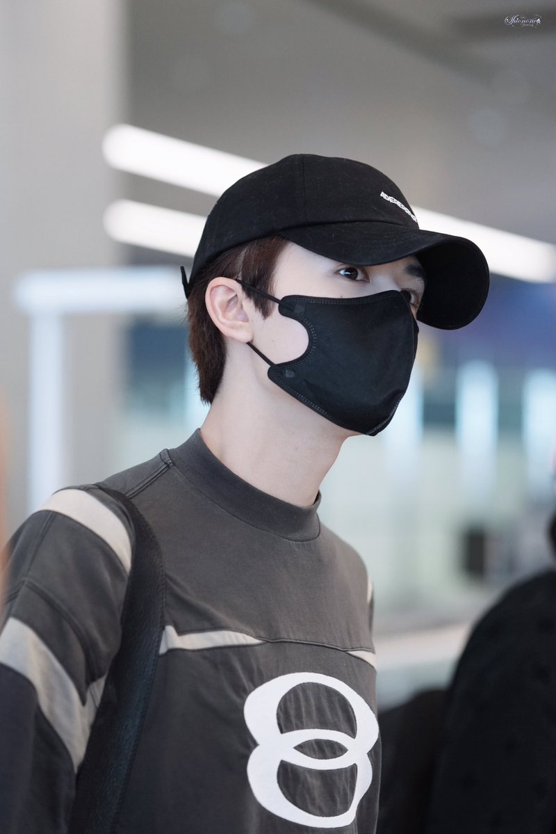 Shionone_Pat's tweet photo. 260913·SHA🛫

回家陪尼克去啦

@patrick_pppat
#PatrickFinkler #Patrick #แพทริค #เจ้าปลาดาว #尹浩宇 #Patrick尹浩宇 https://t.co/GlJIa98T6Y