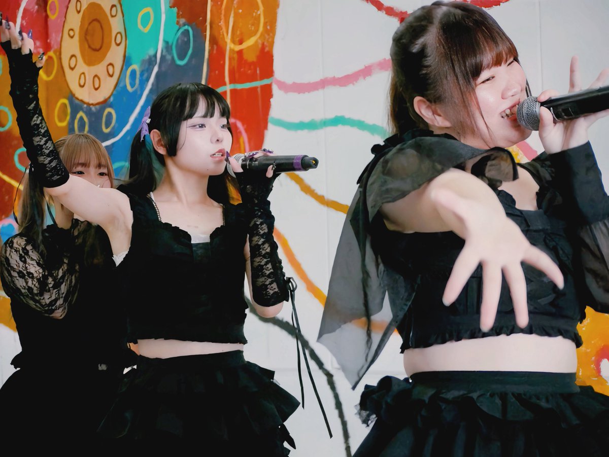 FumiWota_photo's tweet photo. 9/13（日）本日の現場②
『CAN BE PLAYED』
うみまち商店街
高松市中央卸売市場アートスペース
グループ名:ドルエコ

#dolceecho 
#ドルエコ
#ファインダー越しの私の世界
#キリトリセカイ https://t.co/Wh1dUoxDVn