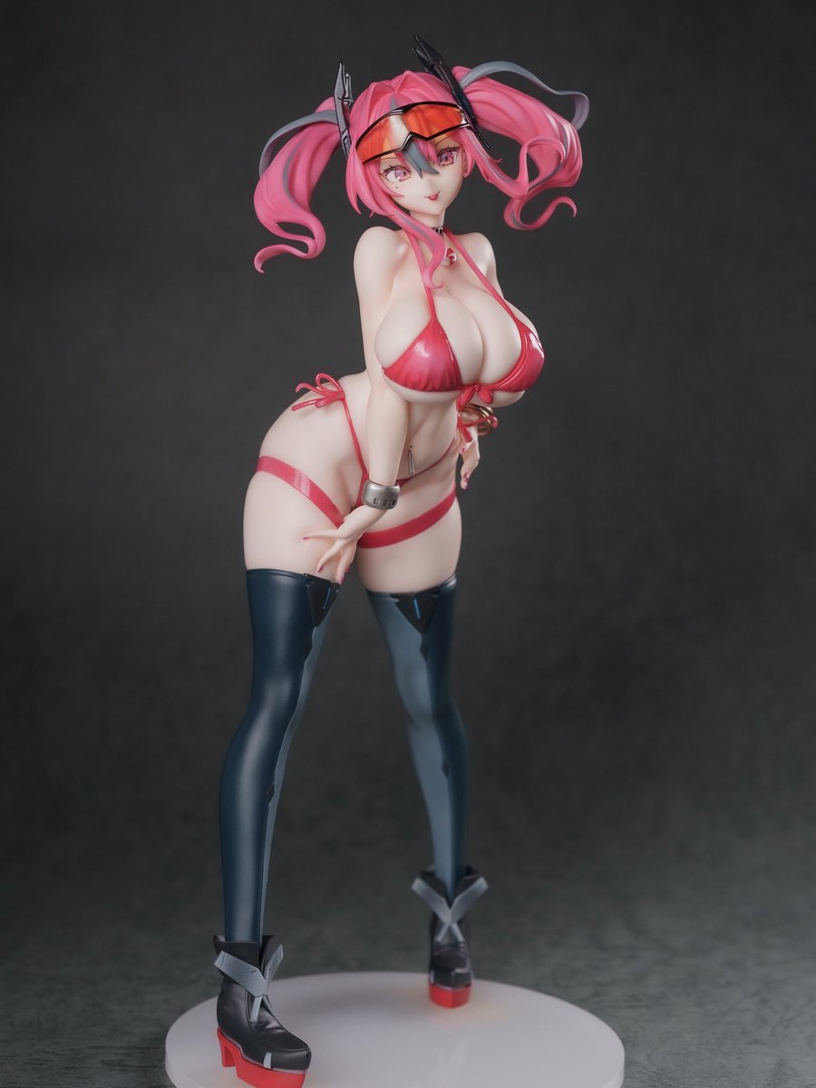 jiromodel's tweet photo. 製作代行ご依頼品完成しました！

アズールレーン　ブレマートン軽装備Ver.
原型製作：竹内さん（@MamiQant ）

竹内さんキット相変わらず製作しやすくとてもエッチです(๑˃̵ᴗ˂̵)

塗装は依頼者さまから頂いた三面図とゲーム内のイラストを参考に塗りました

#アズールレーン
#ブレマートン https://t.co/LqWDISacwW