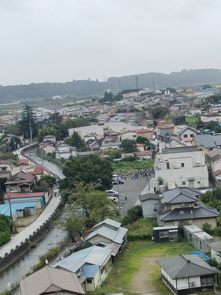 siroyama458's tweet photo. #大崎市岩出山
#政宗公祭り
#大崎市議会
#当別町
#宇和島市
#大崎未来塾
議員各位は粉骨砕身のご活躍！
市長出撃の本陣を守りて、正副議長は大忙しのご様子⋯もうマイク調整まで！
市民はいつも、見ております。感謝⋯
すべては輝く明日の大崎の為！
担う、子供達の為！ https://t.co/oZmVHzRQyr