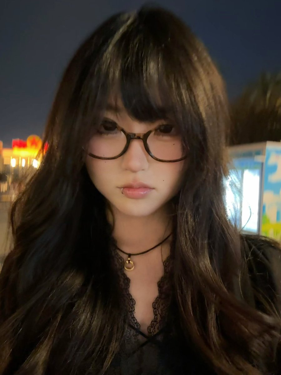 nokyu88's tweet photo. 姐姐来了 https://t.co/L9ULRGpmGG