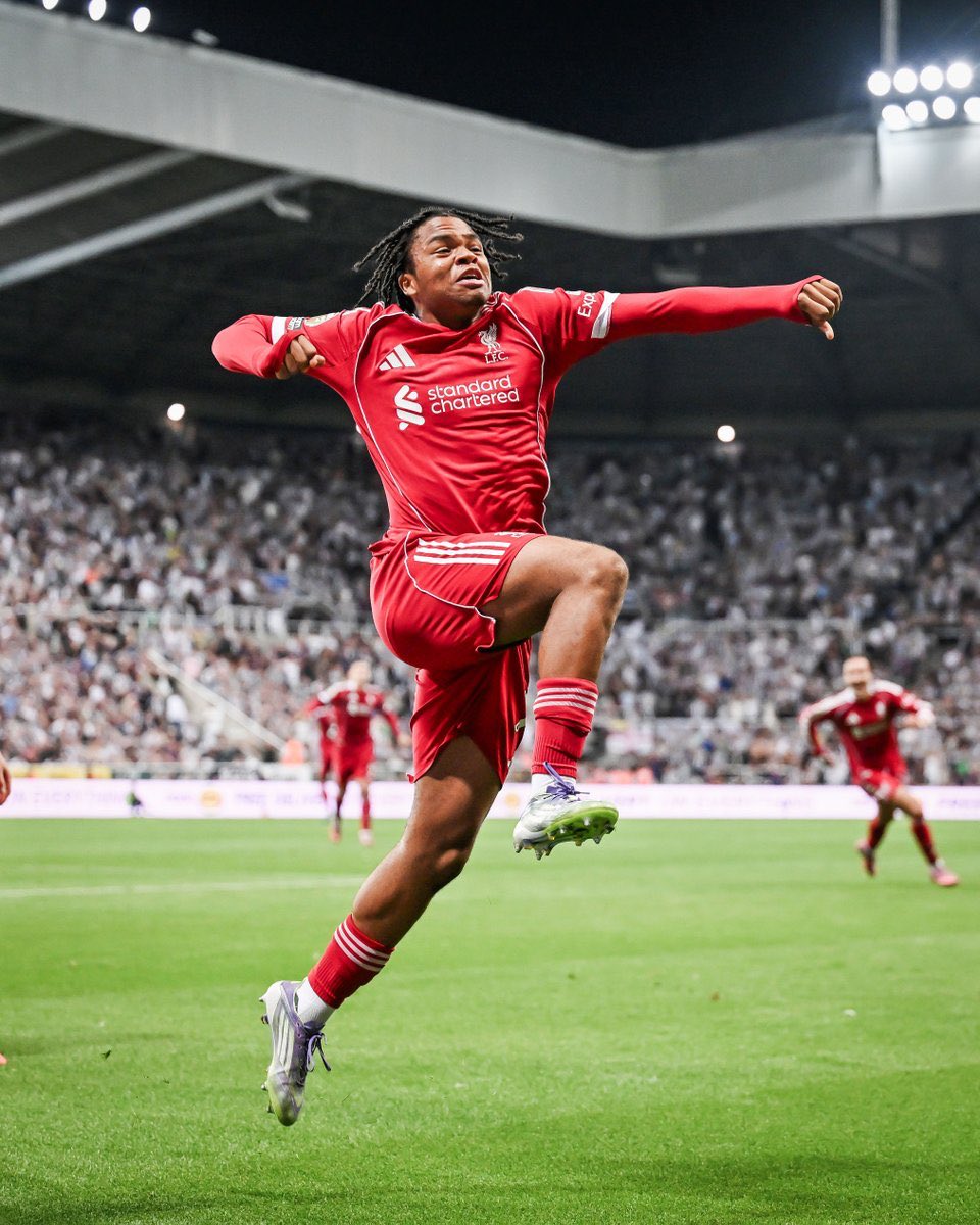 EduardoHagn's tweet photo. 🚨 @reluctantnicko:

Arsenal are CLOSELY following Rio Ngumoha’s situation at Liverpool. 🏴󠁧󠁢󠁥󠁮󠁧󠁿 https://t.co/C4Opiuy7kd