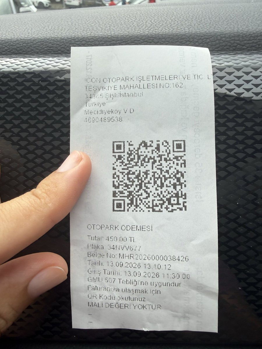 muserrefsefer's tweet photo. @ibbzabita Sevgili @CitysNisantasi bugün avmnizde 1,5 saat için ödediğim otopark fişim ektedir teşekkürler https://t.co/yLAPEsfd96