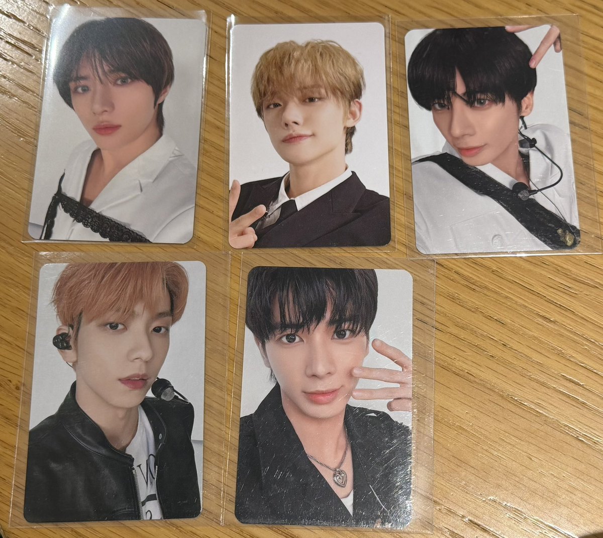 furefuremotto's tweet photo. 【交換】TXT セツナハナビ トレカ 交換
譲：画像1のスビン、ヨンジュン、ボムギュ、テヒョン
求：ボムギュ

本日梅田手渡し、もしくは郵送希望。条件合う方おられたらお願いいたします🙇‍♀️ https://t.co/ZFr7PVw4Bd