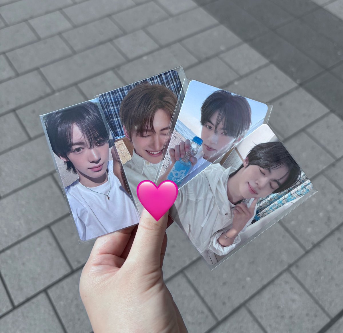 tulip_1on's tweet photo. TWS ラキドロ 横浜 Kアリ トレカ 交換

【譲】ドフン、ハンジン、ジフン

【求】ヨンジェ、ギョンミン

郵送での交換
お気軽にお声掛けください🙇🏻‍♀️ https://t.co/hlCDoOfpcM