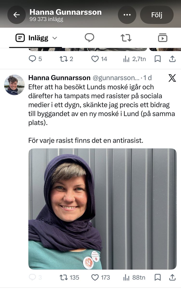 sdkarlsson's tweet photo. En av Vänsterpartiets främsta företrädare i riksdagen ägnar valspurten åt att posera i hijab och att donera pengar till moskébyggen. Det kan inte bli mer skriande uppenbart. En röst på vänstern är en röst på islamisering av Sverige. https://t.co/JpphrwUAdZ