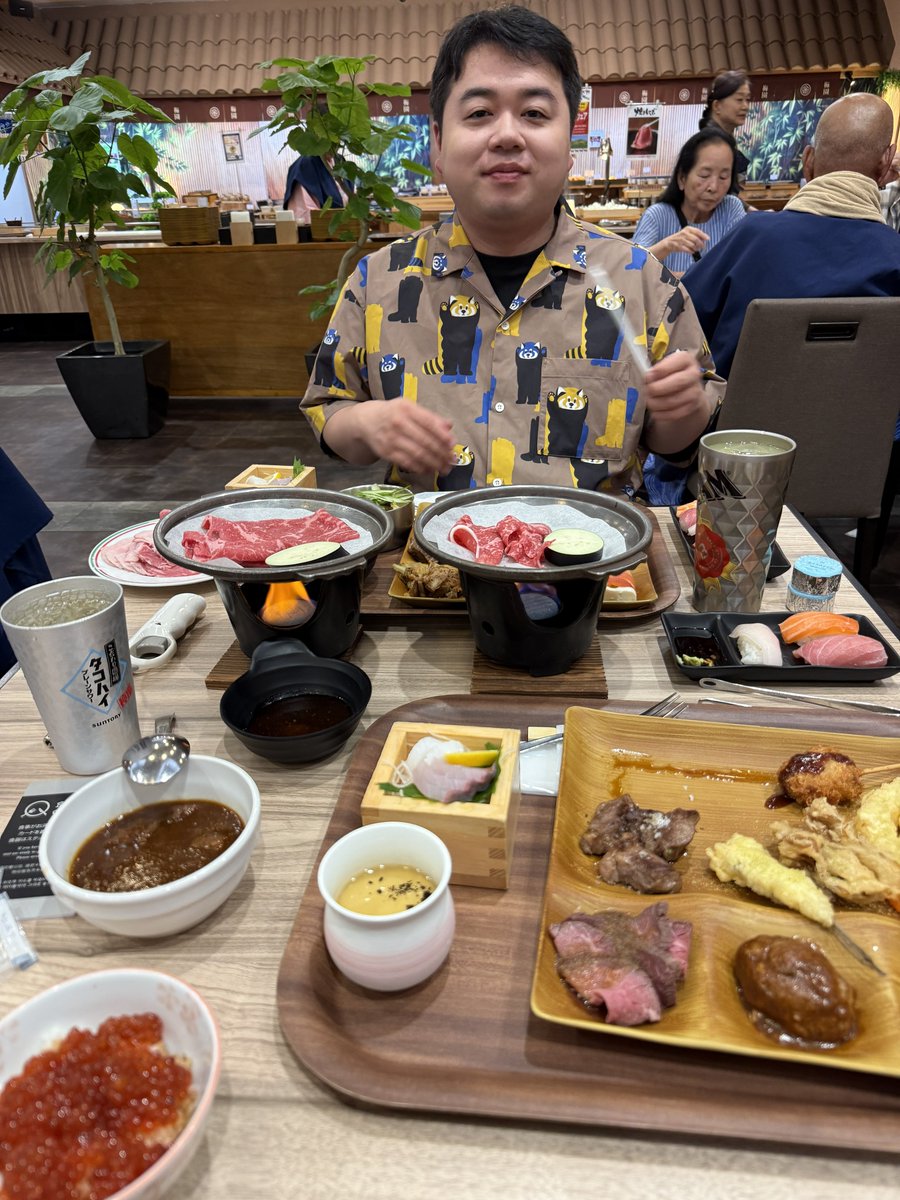 0sinchan_love's tweet photo. 2泊目は阿蘇！
あか牛も食べ放題！ https://t.co/de7SAguTdu