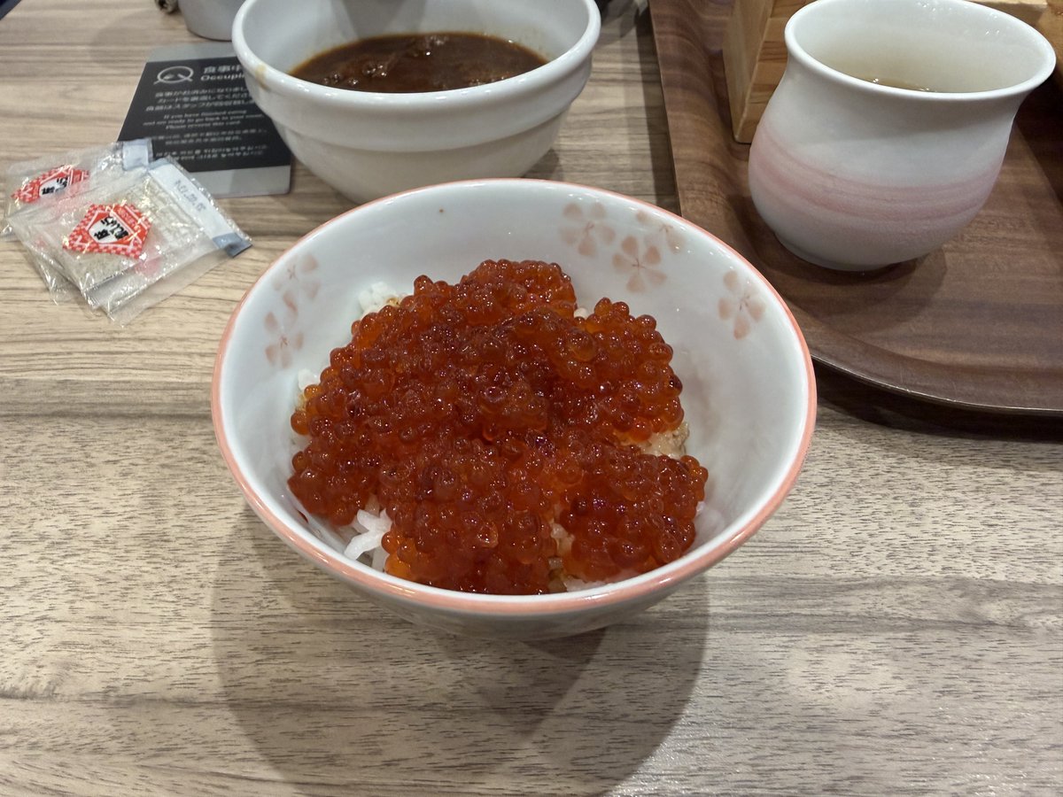 0sinchan_love's tweet photo. 2泊目は阿蘇！
あか牛も食べ放題！ https://t.co/de7SAguTdu