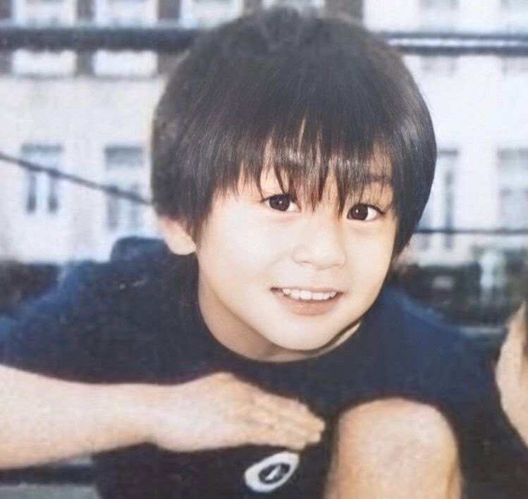 ms715tr's tweet photo. 昔の慎ちゃんを返して https://t.co/JIoXQb5Dcd