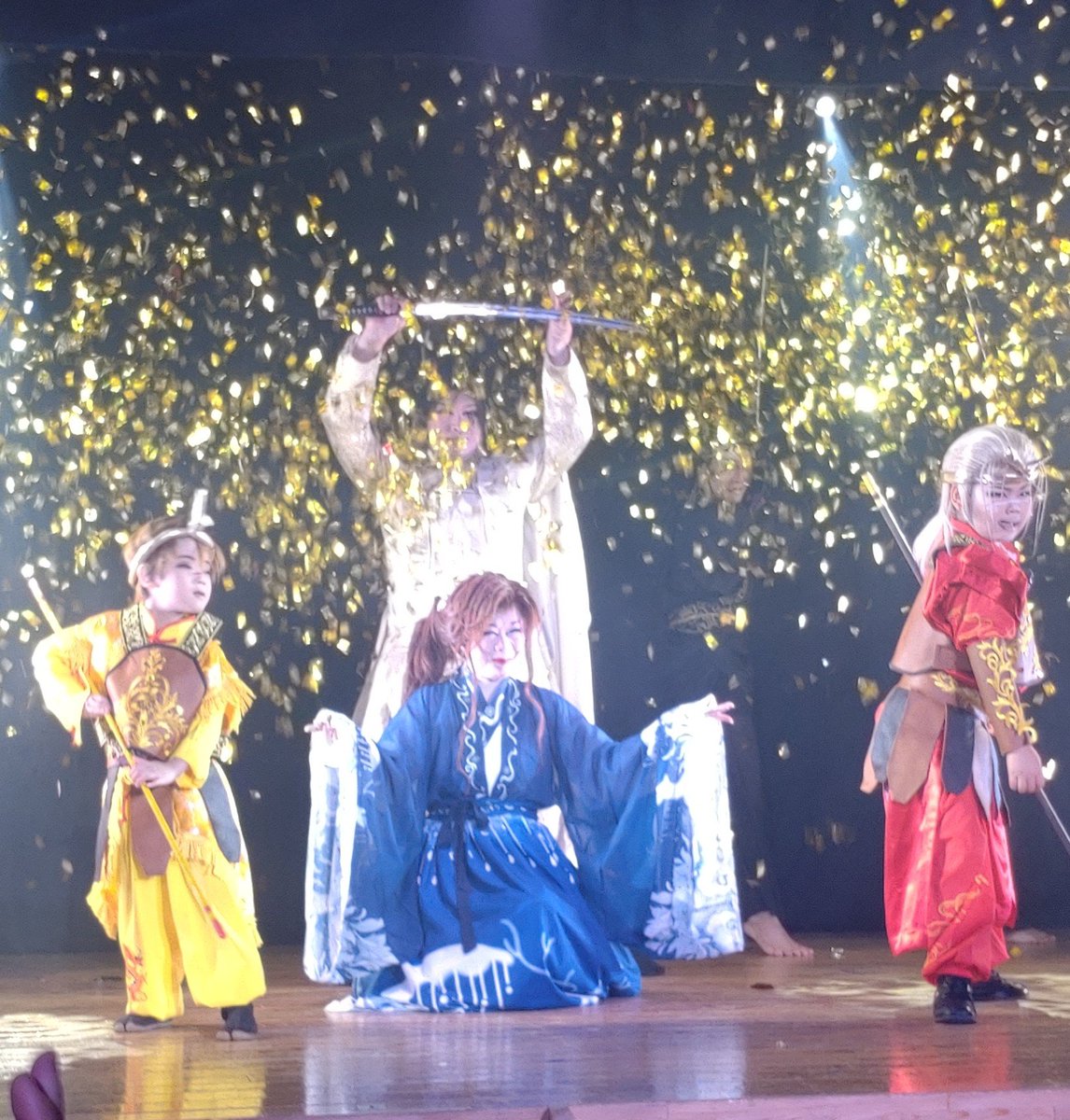 6kFsa's tweet photo. ぶらり劇場別府座

9月公演中
#森川劇団 
#森川竜二 座長

★☆★☆☆★☆☆☆★☆

12日    昼の部

ラストショー🕺💃

🐒小豆板西遊記🐒

 大豆＆小豆🫘

☆★☆★☆★★☆☆☆★★ https://t.co/6jJNE6uUzh