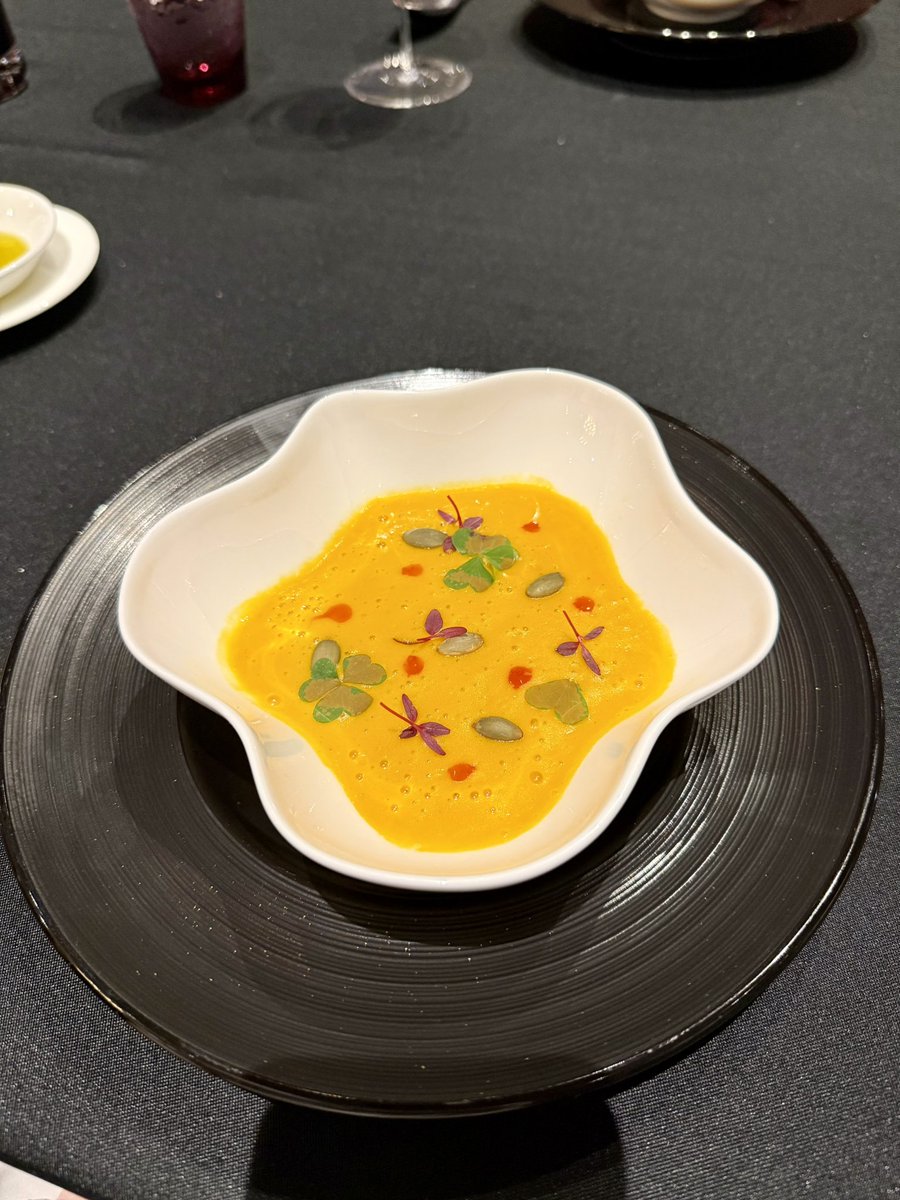 kanpai's tweet photo. We do a little Michelin star French restaurant #CryptoSoupGroup https://t.co/ueNsLB9MMt