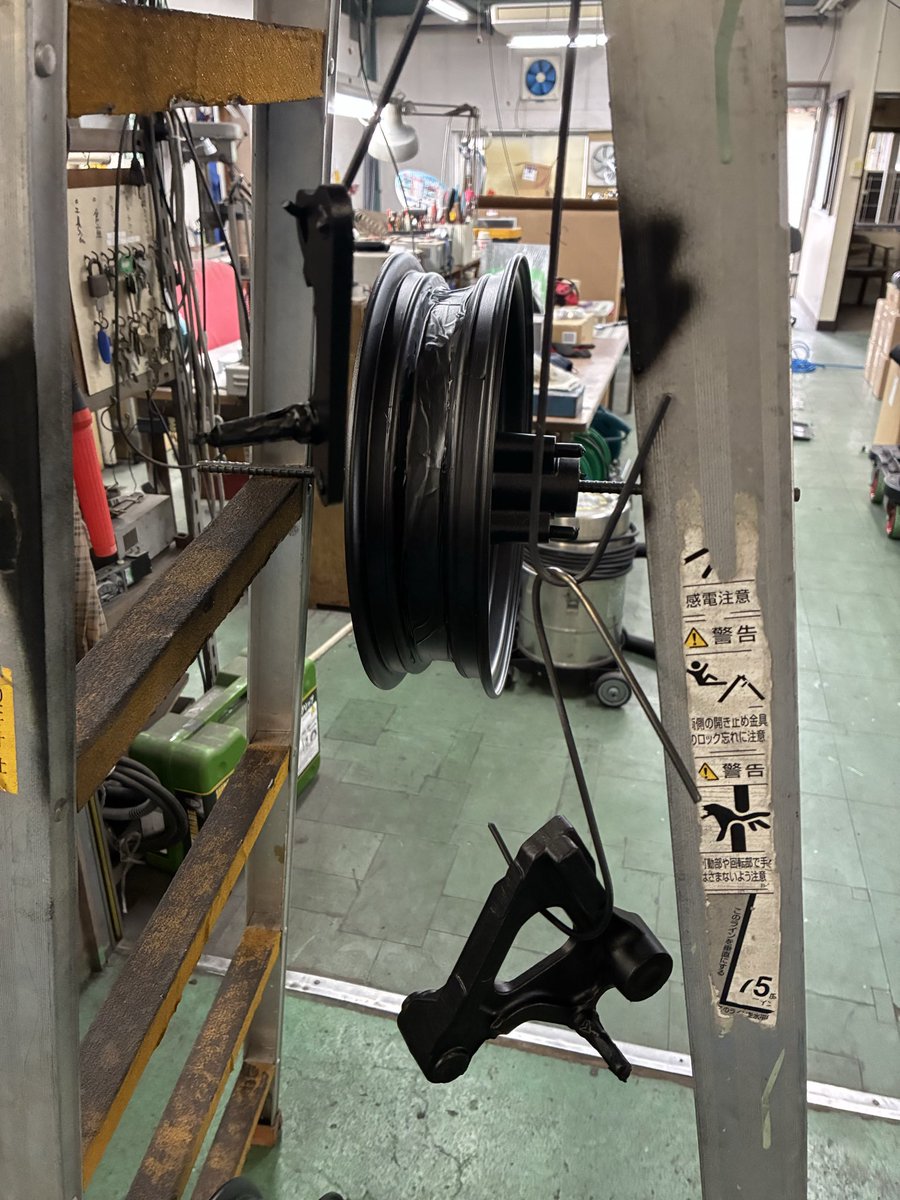 hakuro_400r's tweet photo. #nsr50
#nsr80
#2スト
#nチビ
#NSR
#原付 
#レストア
フレームサフも完了！シリンダーポート加工完了
勿論，ウレタン塗装してます。 https://t.co/8vxnAwBEx2