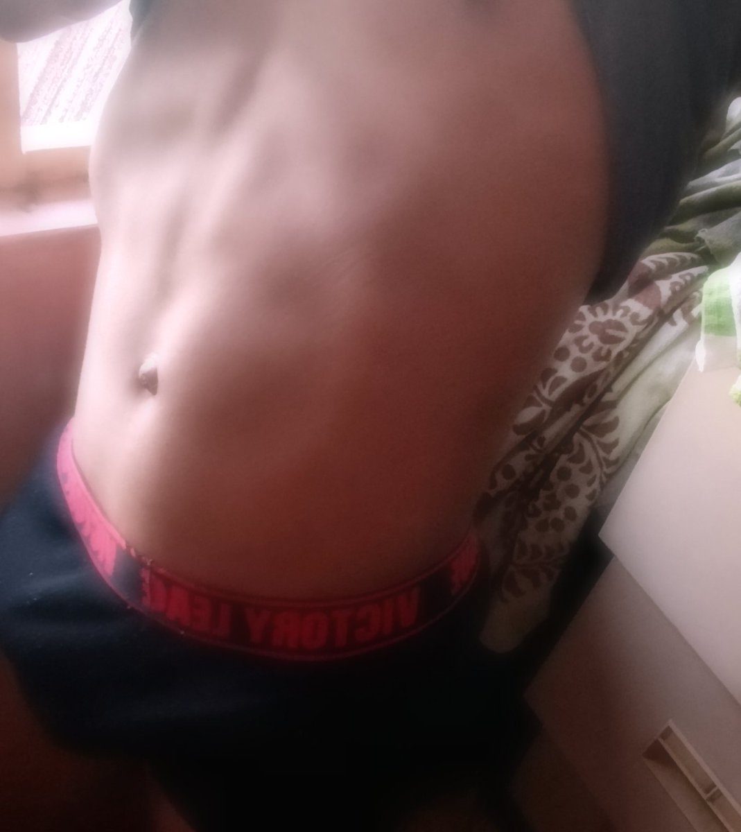 chaitistic's tweet photo. Good mornin

#femboy #gay #nsfw #tummy https://t.co/hMJM98FnPB
