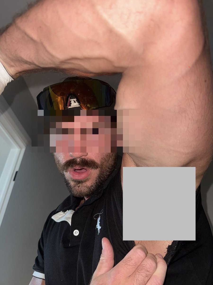jd66044046's tweet photo. Pit freaks get denied pit porn too. Edge to the grey box and say thank you to him for letting you stroke to his censors https://t.co/sjKSBhBSe7