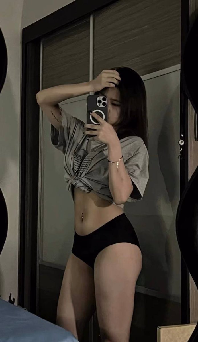 yiweii00_'s tweet photo. 肉肉女生有人喜欢嘛 #马来西亚 https://t.co/IRjPzm1SD2