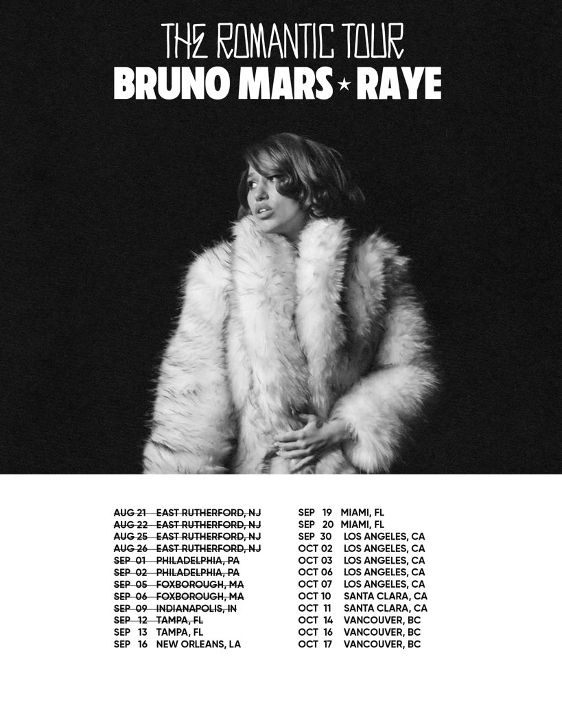 RayeUpdate's tweet photo. Raye is back on stage tonight, opening for Bruno Mars’ “The Romantic Tour” in Tampa, FL. 🌹 https://t.co/JvNhkLwAjT