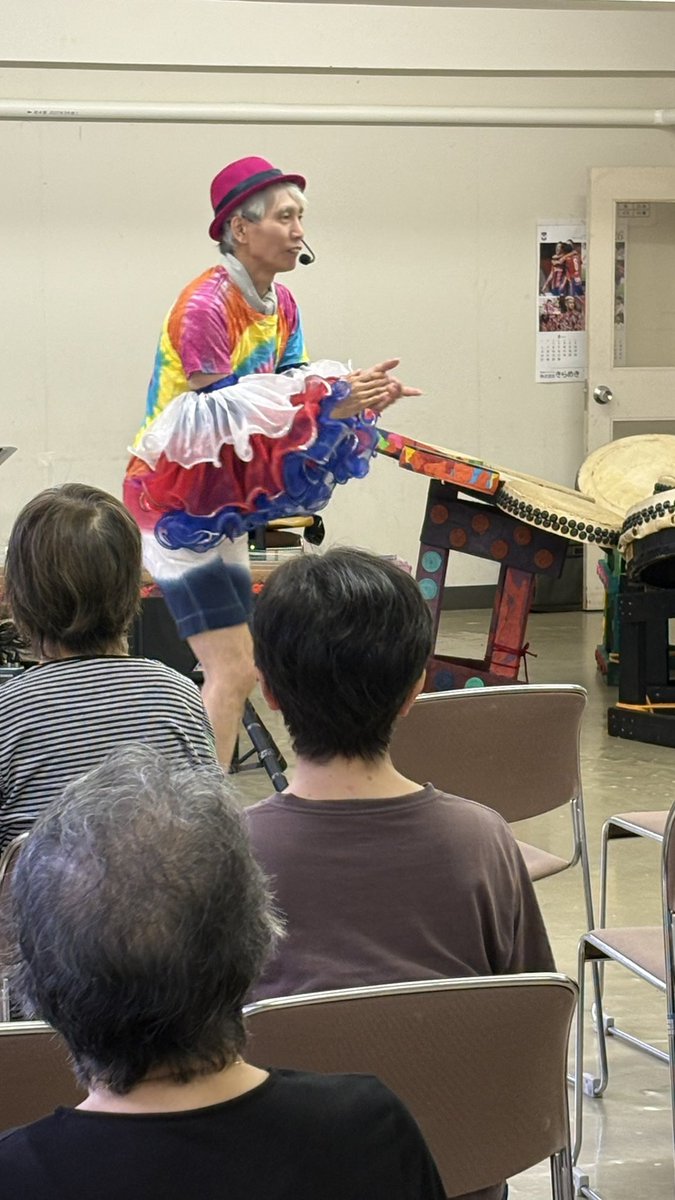 latintornillo's tweet photo. 【本日は熊本震災支援チャリティーLIVEでした】

なかなかお客様が入って来ず心配してましたが、結果的にまあまあの入りに。
主催の室井さんと中学生太鼓チームの演奏の後、サルサ（ラテンダンス）の時間。
20分間ノリノリでした😁
↓ https://t.co/P0iOT0BYKf