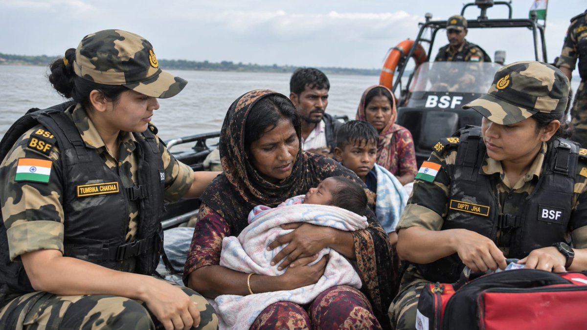 balck7112's tweet photo. In a moment of crisis, #BSF troops of 71 Battalion chose to save lives without hesitation. Their courageous rescue of 10 Bangladeshi nationals reflects the true spirit of humanity and duty.  #Humanity #RescueOperation #BorderSecurity #IndoBangladesh https://t.co/rtggwfSyQZ