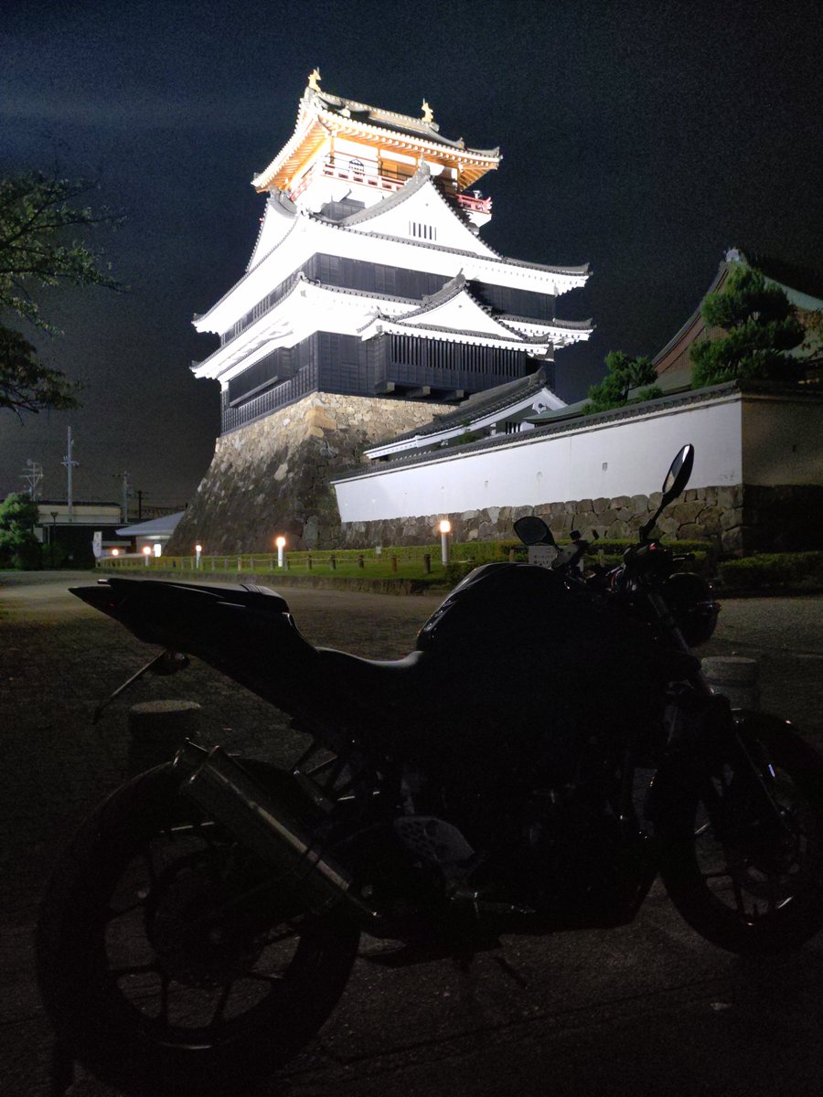 taniMT25's tweet photo. 貴重な晴れ間にソロナイツー🏍️💨💨💨 https://t.co/rbaZrcMwcX
