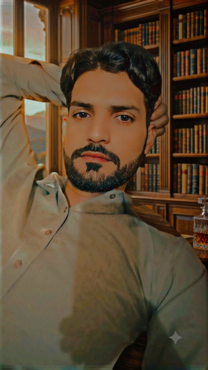 msa7068's tweet photo. Koi online ha https://t.co/oClVKiY61D reply kro khuch bat krni ha https://t.co/ijGkdrM6jb